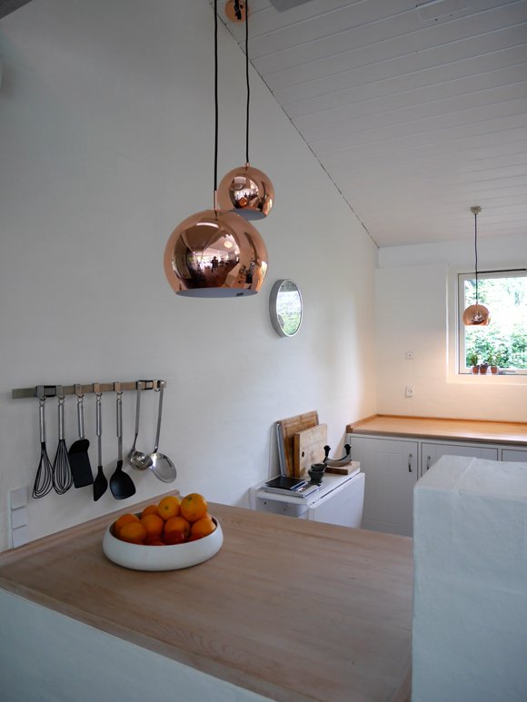 indretning-ball-kobber-pendel